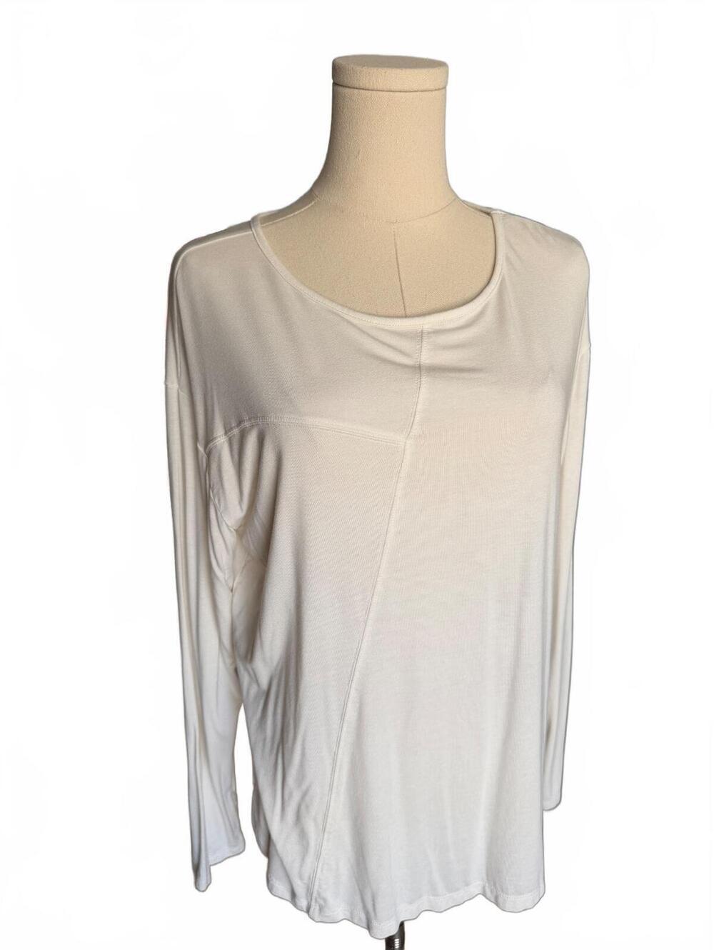 Peace Love World Cream Long Sleeve Top Size Small Medium
